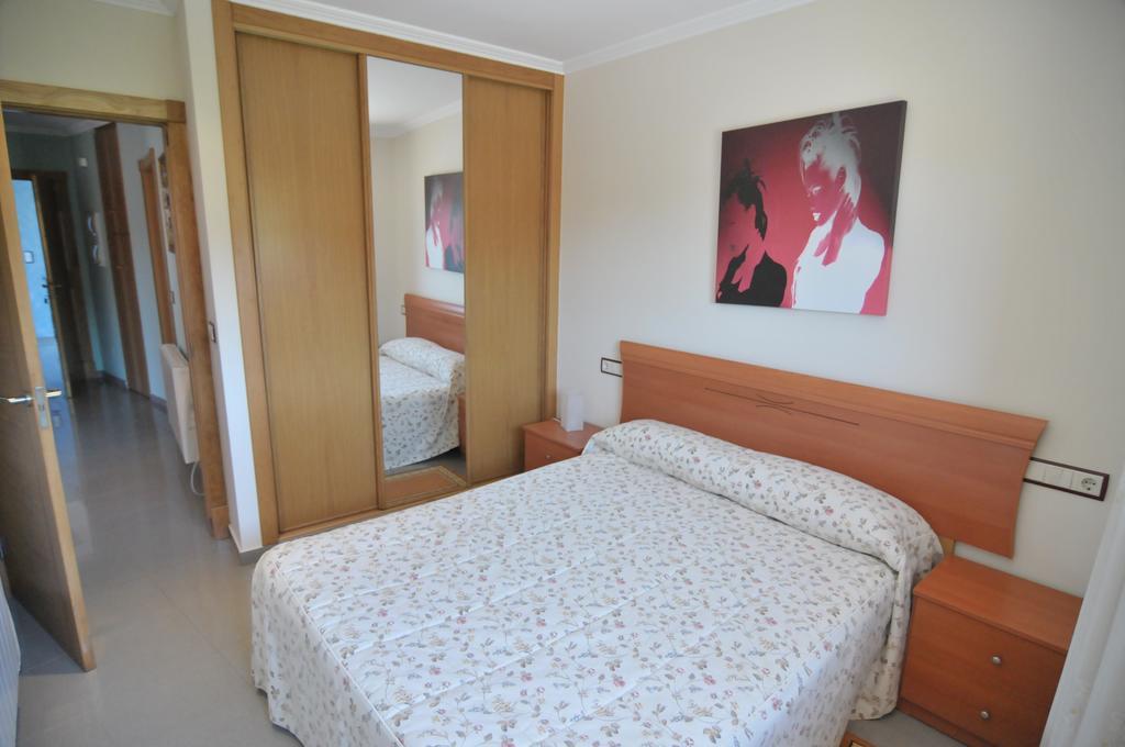Apartamentos Turisticos Vilagarcia- Rio Ulla Vilagarcia de Arousa Room photo