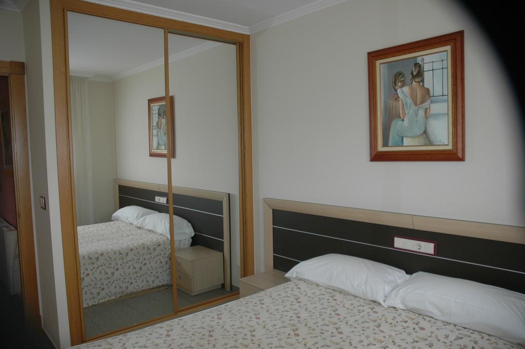 Apartamentos Turisticos Vilagarcia- Rio Ulla Vilagarcia de Arousa Room photo