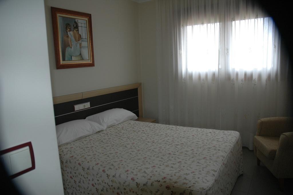 Apartamentos Turisticos Vilagarcia- Rio Ulla Vilagarcia de Arousa Room photo